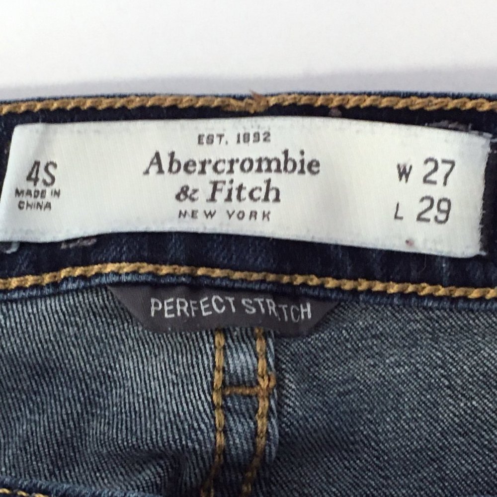 Abercrombie & Fitch "Brett" Size 4S - Picture 7 of 8